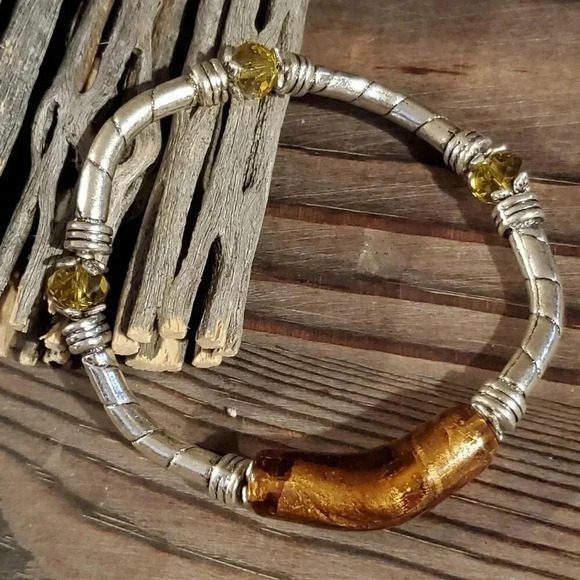 Handcrafted Edgy Silver Amber Champagne Bracelet - Picture 4 of 6